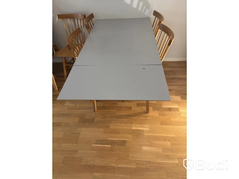 Inventarier till fullt möblerad tvårummare - se alla bilder för komplett innehåll
