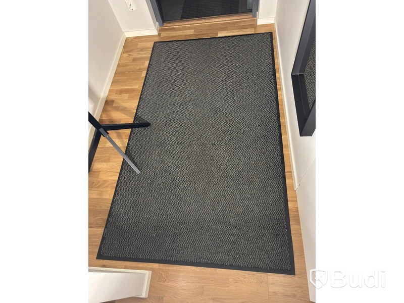 Inventarier till fullt möblerad tvårummare - se alla bilder för komplett innehåll