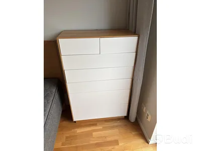 Inventarier till fullt möblerad enrummare - se alla bilder för komplett innehåll