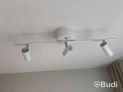 Inventarier till fullt möblerad tvårummare - se alla bilder för komplett innehåll