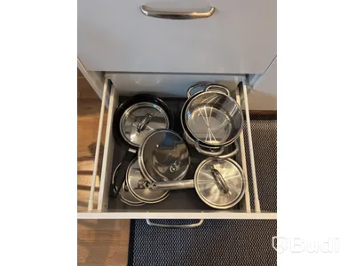 Inventarier till fullt möblerad tvårummare - se alla bilder för komplett innehåll