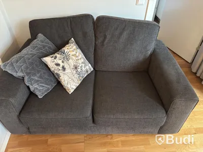 Inventarier till fullt möblerad tvårummare - se alla bilder för komplett innehåll
