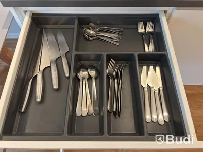Inventarier till fullt möblerad tvårummare - se alla bilder för komplett innehåll