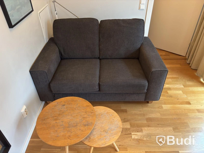 Inventarier till fullt möblerad tvårummare - se alla bilder för komplett innehåll
