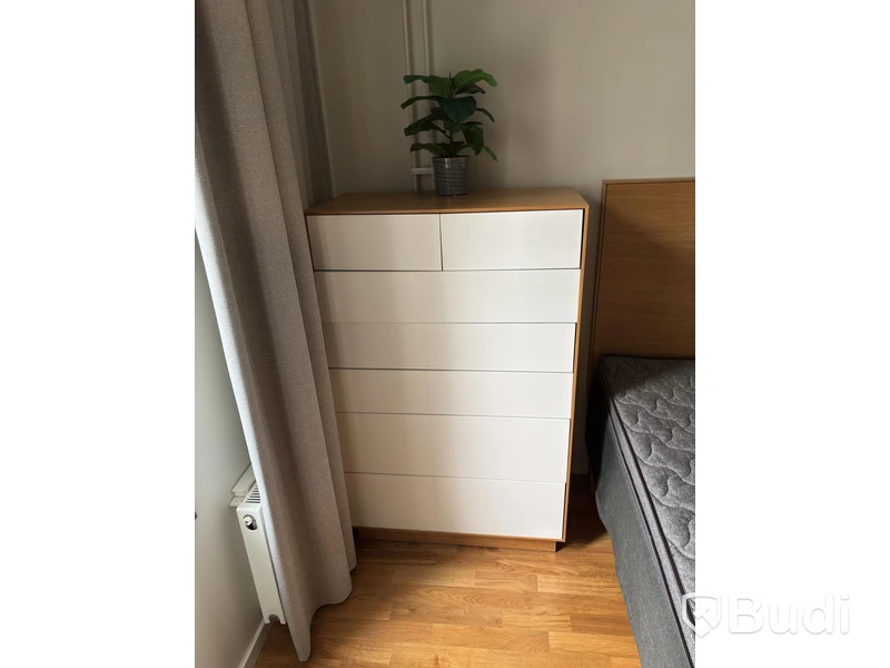 Inventarier till fullt möblerad tvårummare - se alla bilder för komplett innehåll