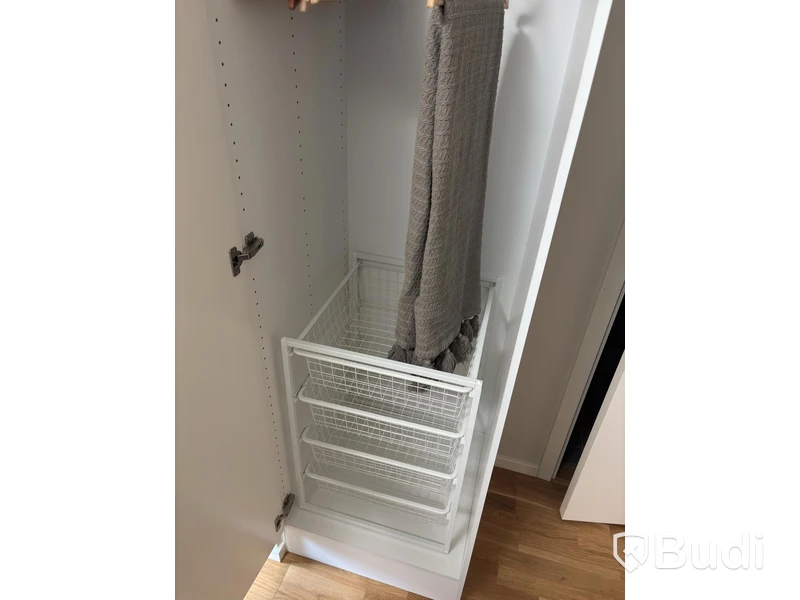 Inventarier till fullt möblerad tvårummare - se alla bilder för komplett innehåll