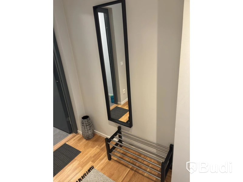 Inventarier till fullt möblerad tvårummare - se alla bilder för komplett innehåll