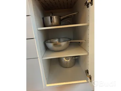 Inventarier till fullt möblerad tvårummare - se alla bilder för komplett innehåll
