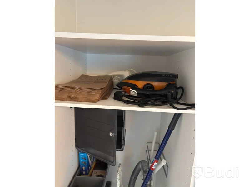 Inventarier till fullt möblerad tvårummare - se alla bilder för komplett innehåll