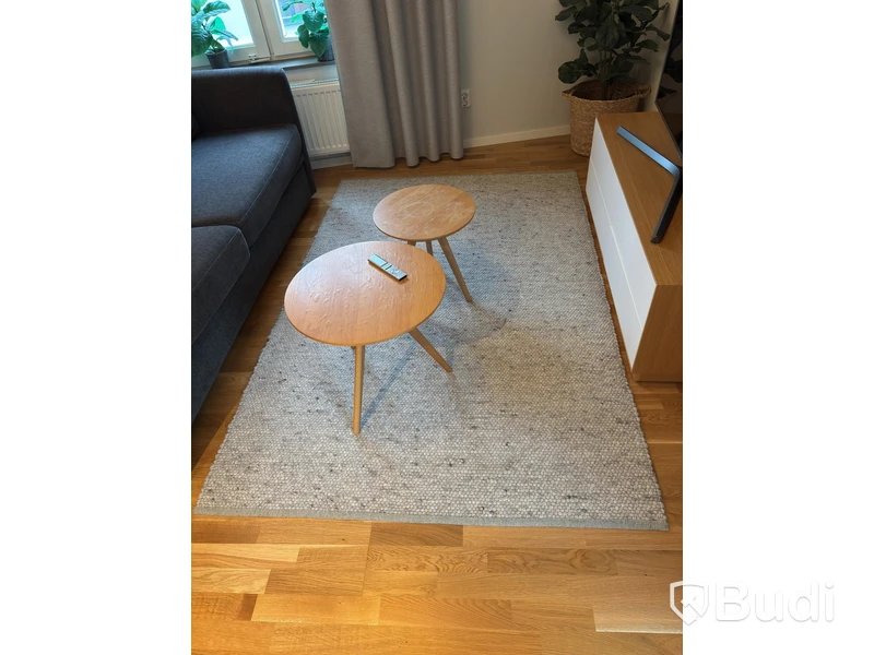 Inventarier till fullt möblerad tvårummare - se alla bilder för komplett innehåll