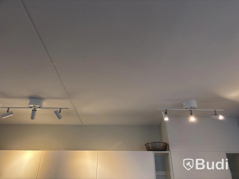 Inventarier till fullt möblerad tvårummare - se alla bilder för komplett innehåll
