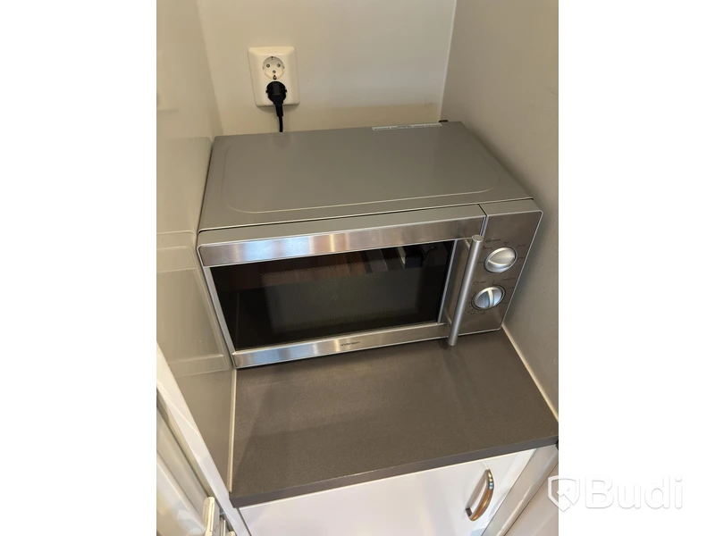 Inventarier till fullt möblerad tvårummare - se alla bilder för komplett innehåll
