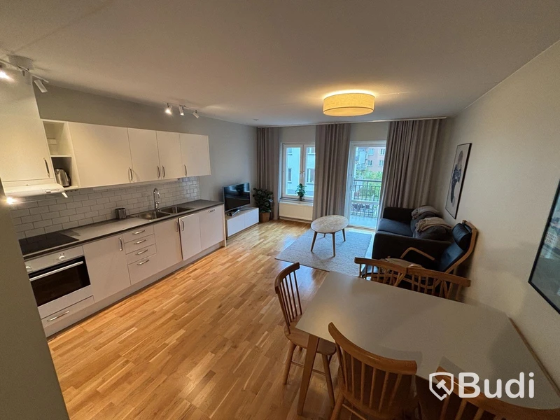 Inventarier till fullt möblerad tvårummare - se alla bilder för komplett innehåll