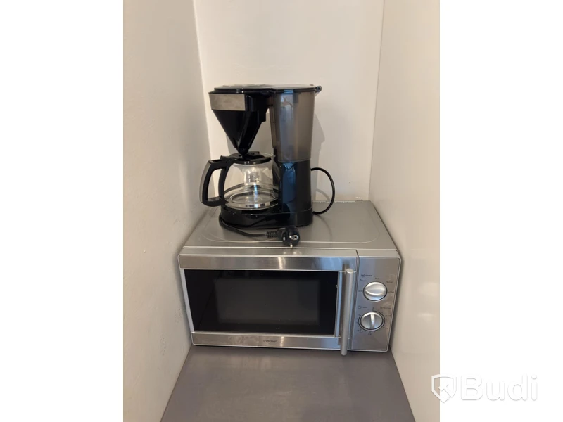 Inventarier till fullt möblerad tvårummare - se alla bilder för komplett innehåll