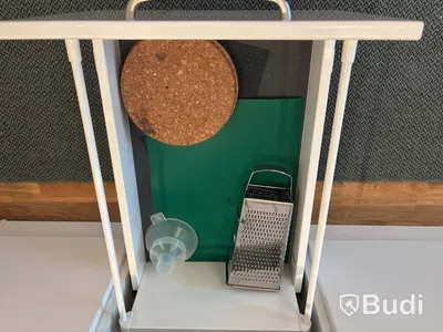 Inventarier till fullt möblerad tvårummare - se alla bilder för komplett innehåll