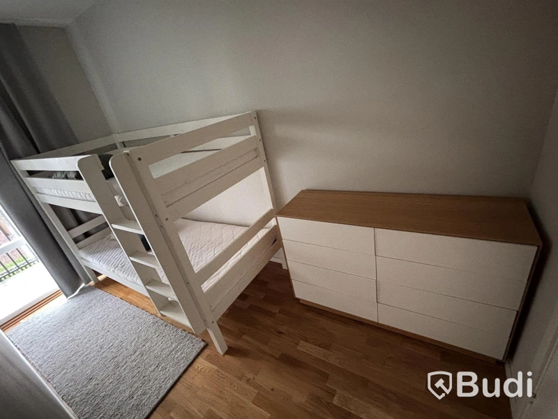 Inventarier till fullt möblerad tvårummare - se alla bilder för komplett innehåll