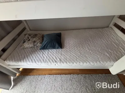 Inventarier till fullt möblerad tvårummare - se alla bilder för komplett innehåll