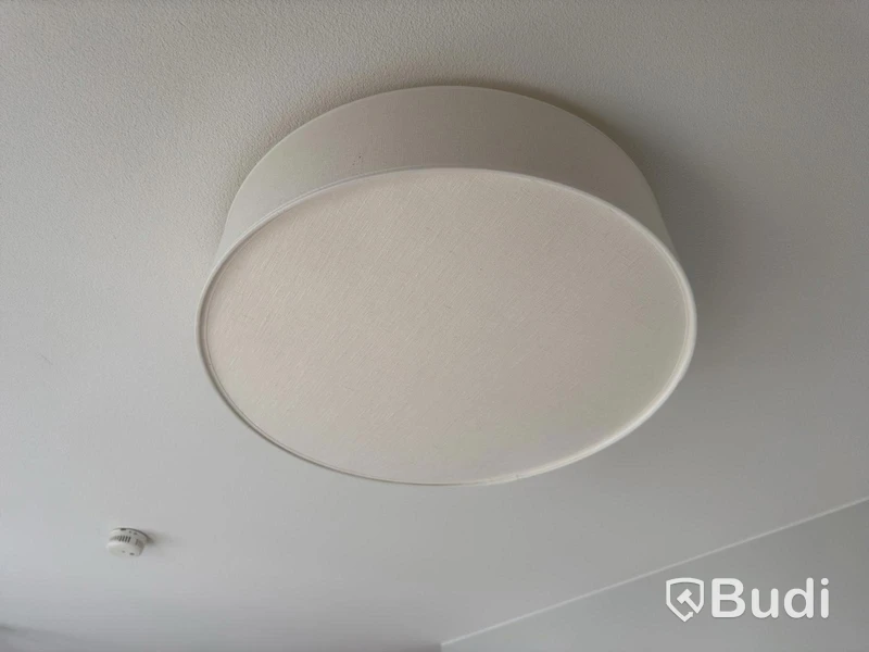 Inventarier till fullt möblerad tvårummare - se alla bilder för komplett innehåll