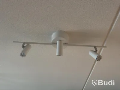 Inventarier till fullt möblerad tvårummare - se alla bilder för komplett innehåll