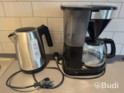 Inventarier till fullt möblerad enrummare - se alla bilder för komplett innehåll