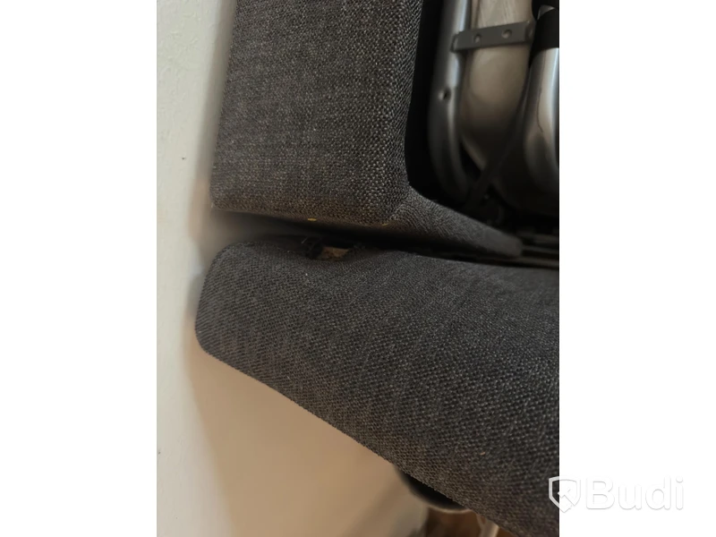 Inventarier till fullt möblerad tvårummare - se alla bilder för komplett innehåll