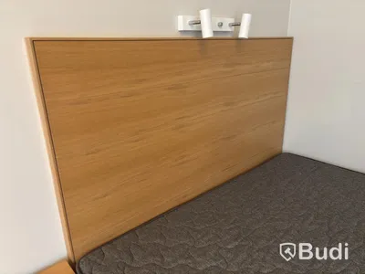 Inventarier till fullt möblerad enrummare - se alla bilder för komplett innehåll