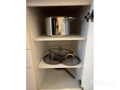 Inventarier till fullt möblerad tvårummare - se alla bilder för komplett innehåll