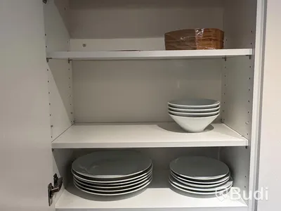 Inventarier till fullt möblerad tvårummare - se alla bilder för komplett innehåll