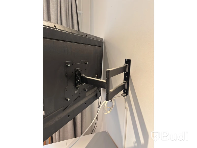 Inventarier till fullt möblerad enrummare - se alla bilder för komplett innehåll