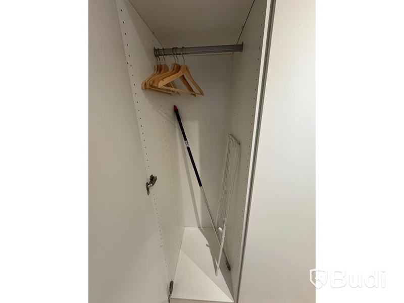 Inventarier till fullt möblerad tvårummare - se alla bilder för komplett innehåll