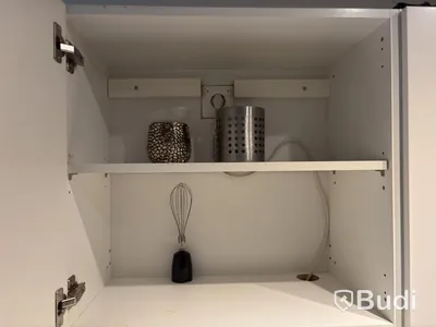 Inventarier till fullt möblerad tvårummare - se alla bilder för komplett innehåll