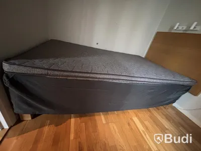 Inventarier till fullt möblerad tvårummare - se alla bilder för komplett innehåll