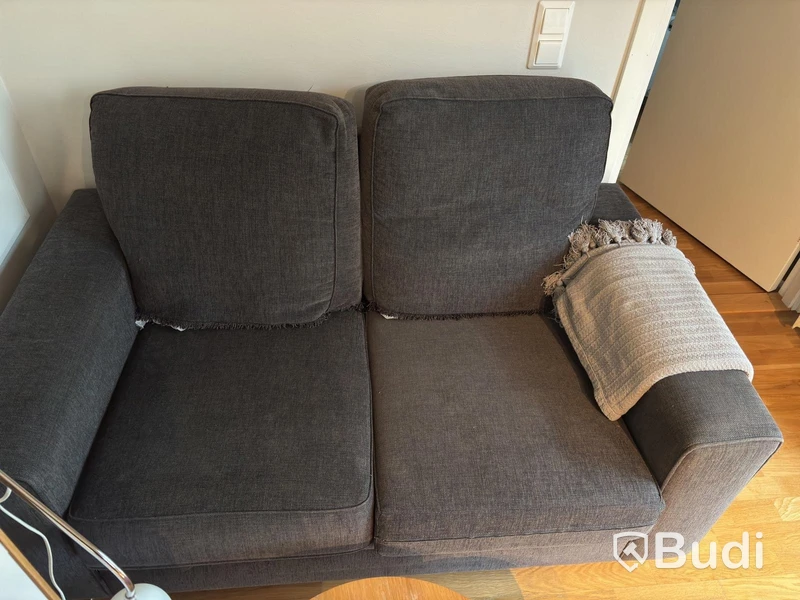 Inventarier till fullt möblerad tvårummare - se alla bilder för komplett innehåll