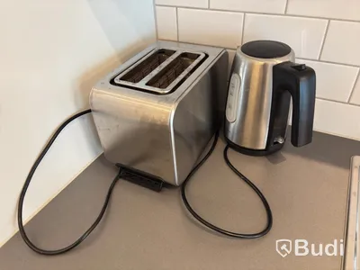 Inventarier till fullt möblerad tvårummare - se alla bilder för komplett innehåll