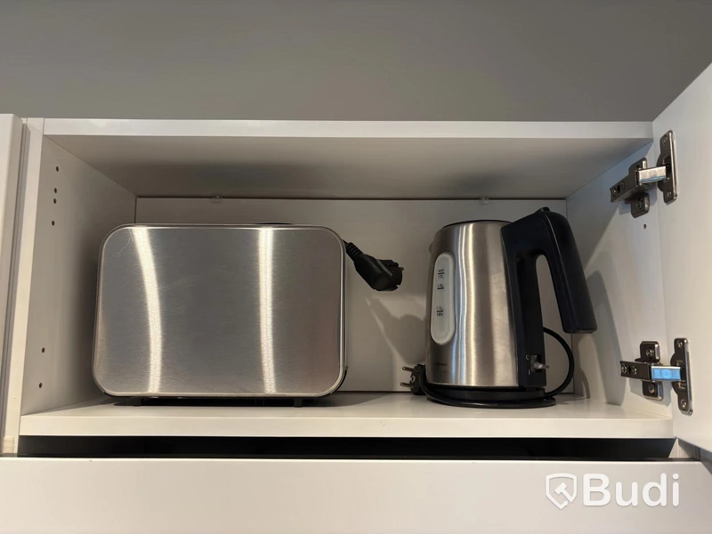 Inventarier till fullt möblerad tvårummare - se alla bilder för komplett innehåll