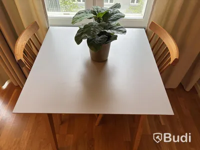 Inventarier till fullt möblerad tvårummare - se alla bilder för komplett innehåll