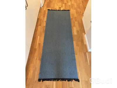 Inventarier till fullt möblerad enrummare - se alla bilder för komplett innehåll
