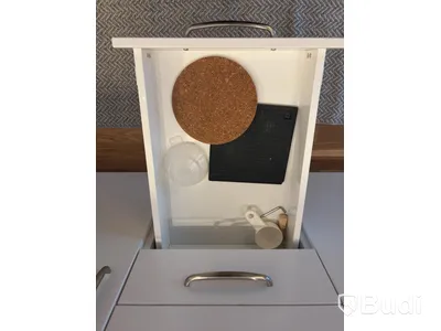 Inventarier till fullt möblerad tvårummare - se alla bilder för komplett innehåll
