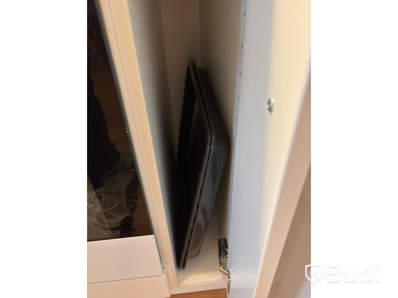 Inventarier till fullt möblerad tvårummare - se alla bilder för komplett innehåll