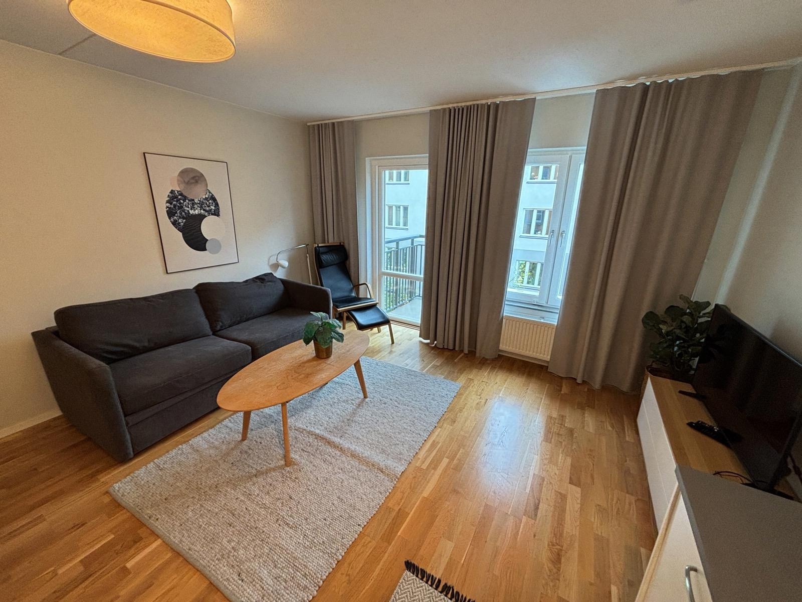Inventarier till fullt möblerad tvårummare - se alla bilder för komplett innehåll