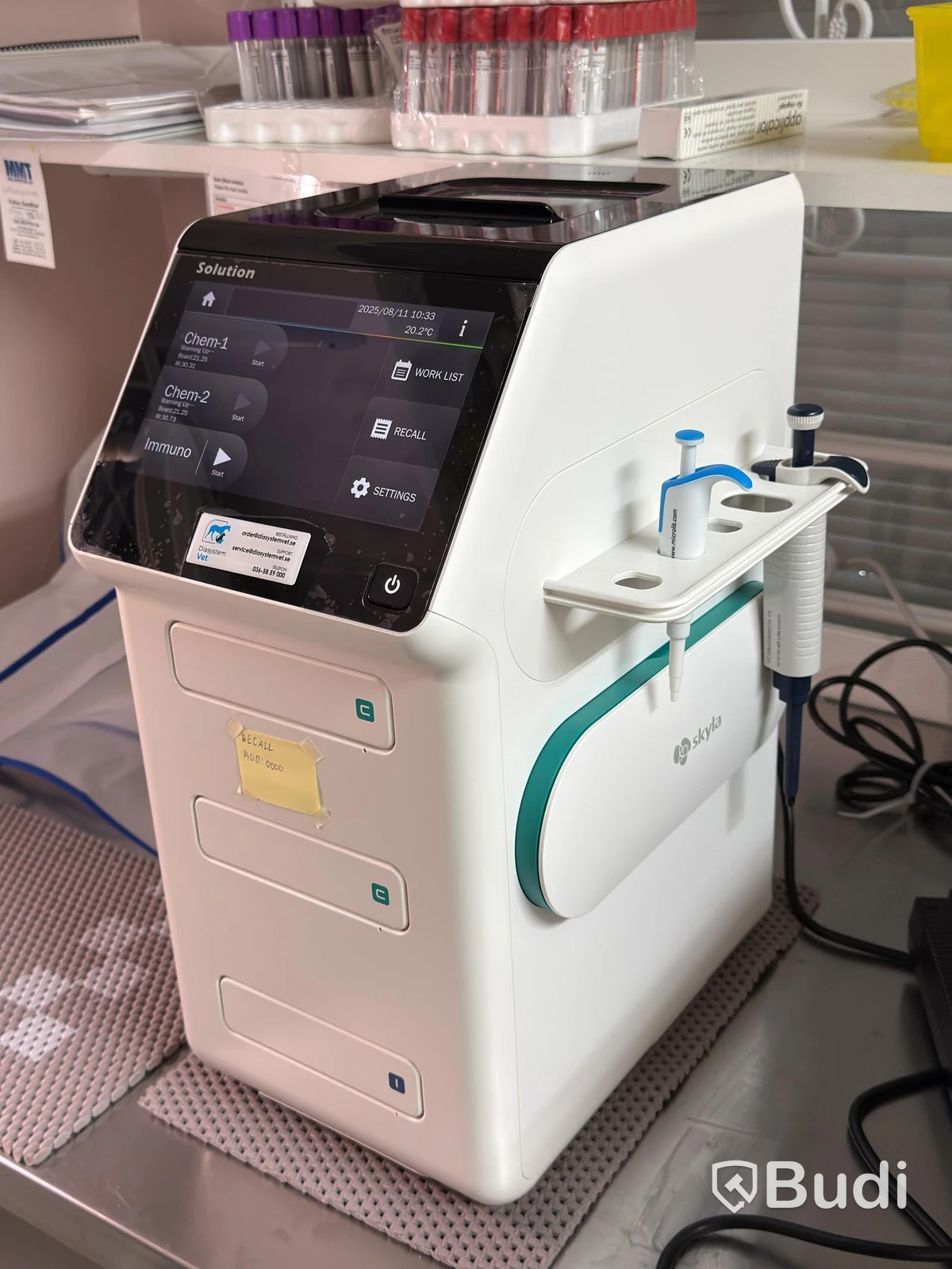Veterinary Biochemical Immunoassay Analyzer, Skyla Solution VC-P21