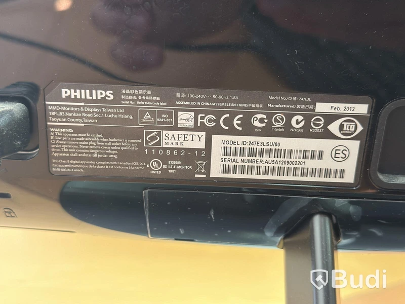 Datorskärm, Philips, samt ZTE router
