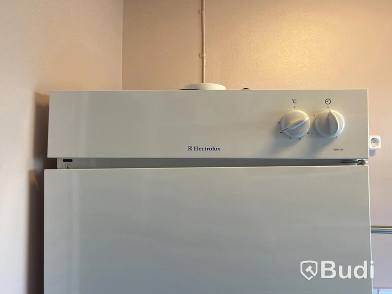 Torskskåp, Electrolux EDD210, 60x60x186 cm