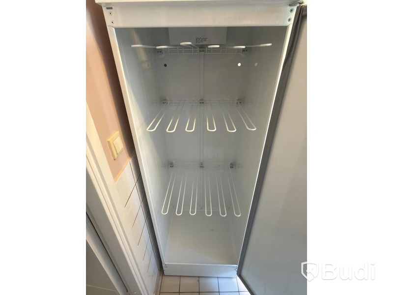 Torskskåp, Electrolux EDD210, 60x60x186 cm