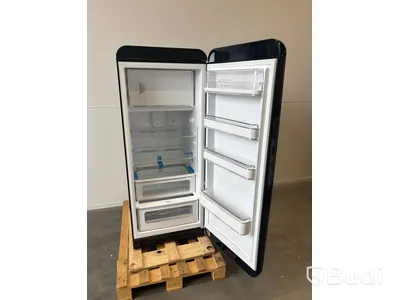 Kylskåp Smeg Svart 50's style med frysfack FAB28RBL5