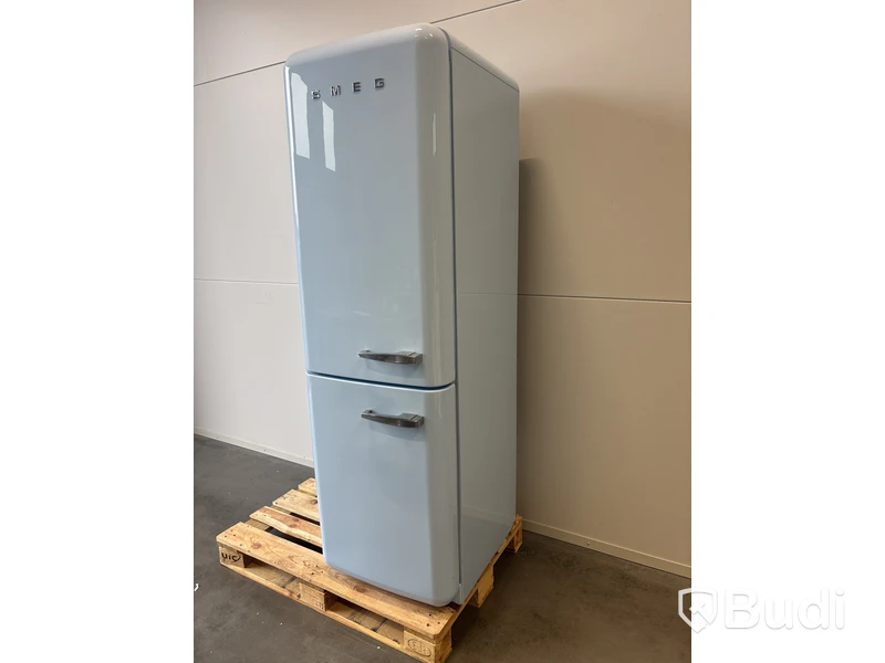 Kyl/Frys Smeg 50's Style Pastellblå, FAB32LPB5