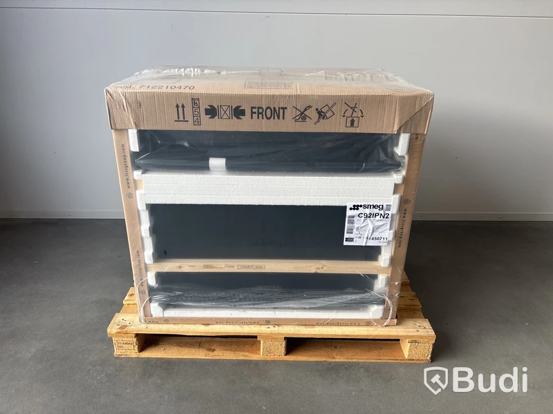Induktionsspis Smeg 90x60 cm Mattsvart Classic C92IPN2