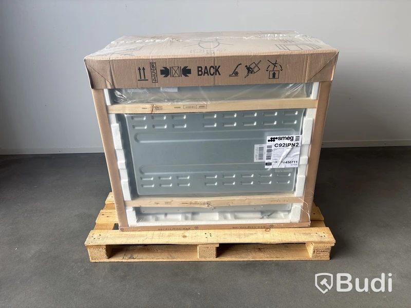 Induktionsspis Smeg 90x60 cm Mattsvart Classic C92IPN2