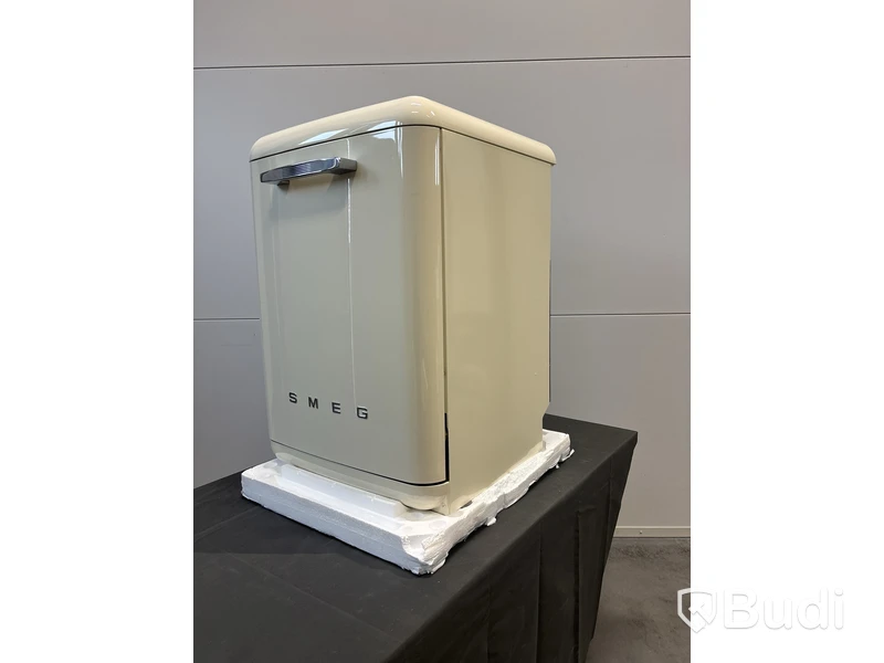 Diskmaskin Smeg Fristående 60 cm 50's Style LVFABCR3