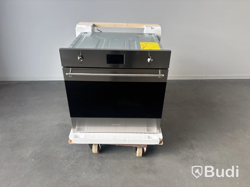 Termoventilerad ugn Smeg 60 cm Rostfritt stål SF6301TVX
